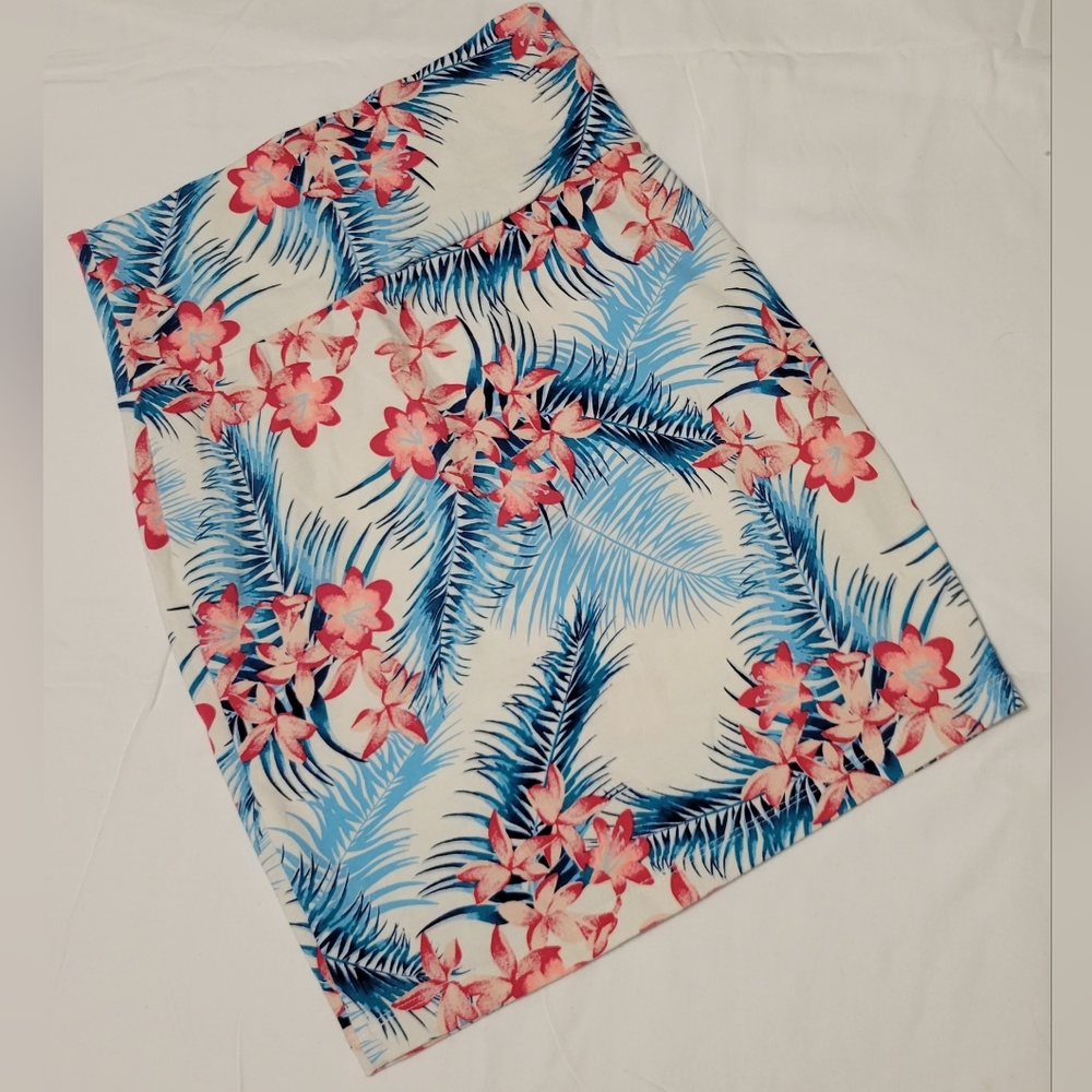 Charlotte Russe | Mini Skirt | Floral | Blue | Pink | Flowers
